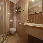 łaziska Hotel
