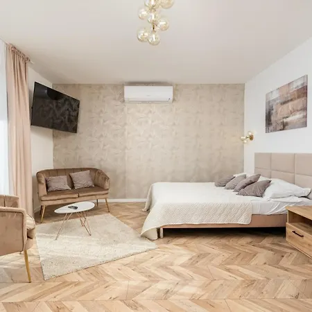 Laziska Hotel