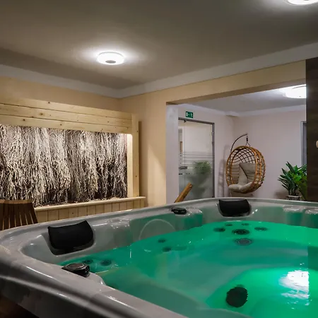 Otel Laziska 3*